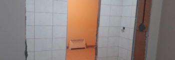 Máme obklad vo vnútri okrem vonkajšieho koterca